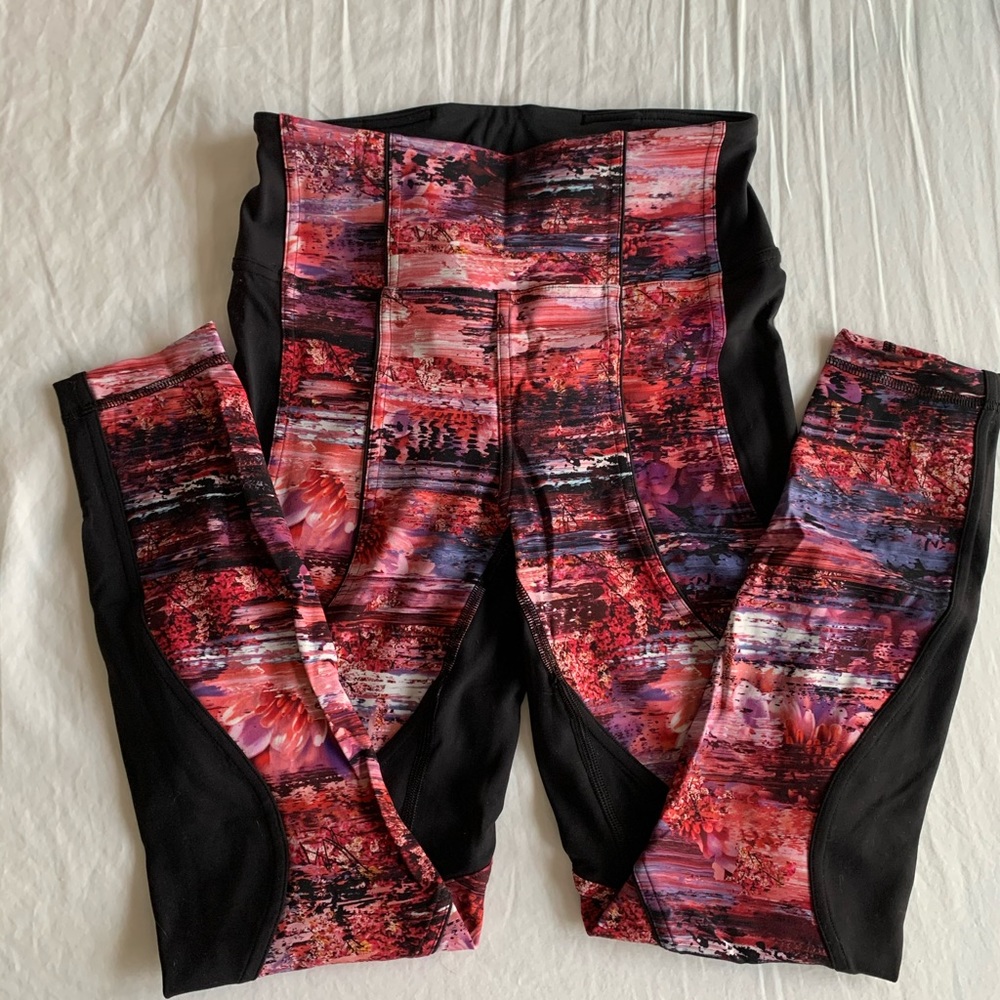 Lululemon leggings size 6